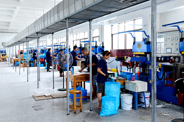 生產(chǎn)設(shè)備